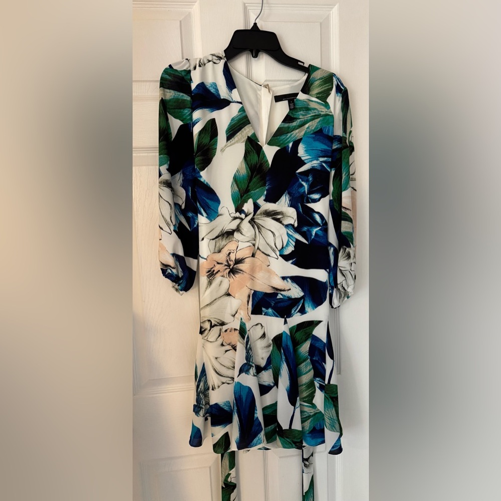 White House Black Market Floral Long Sleeve Dress
